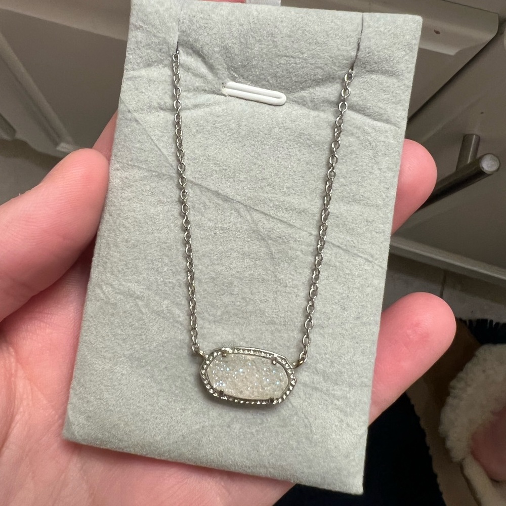 Kendra scott elisa necklace